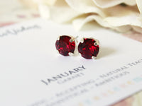 January Birthstone Stud Earrings in Siam/Garnet
